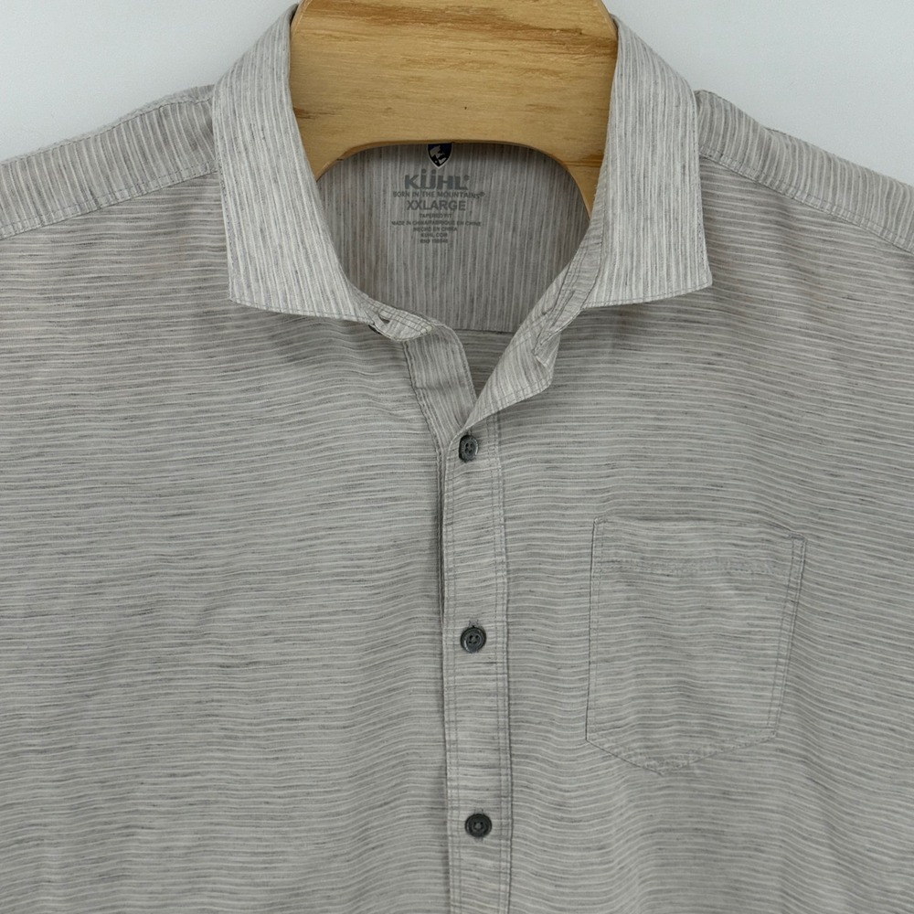 KUHL Men's XXLarge Tapered Fit Short Sleeve‎ Button Up Shirt Gray Stripe
